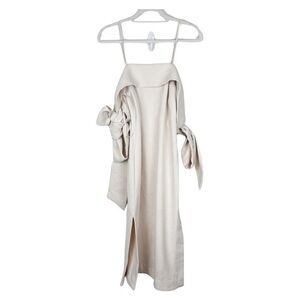 Elliatt | Dresses | Ellliatt Kailee Texture Long Sleeve Midi Dress Xs Color  Ivory Nwt | Poshmark